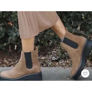 NWB MARC FISHER Womens Padmia Suede Pull On Chelsea Boots Light Natural 9M